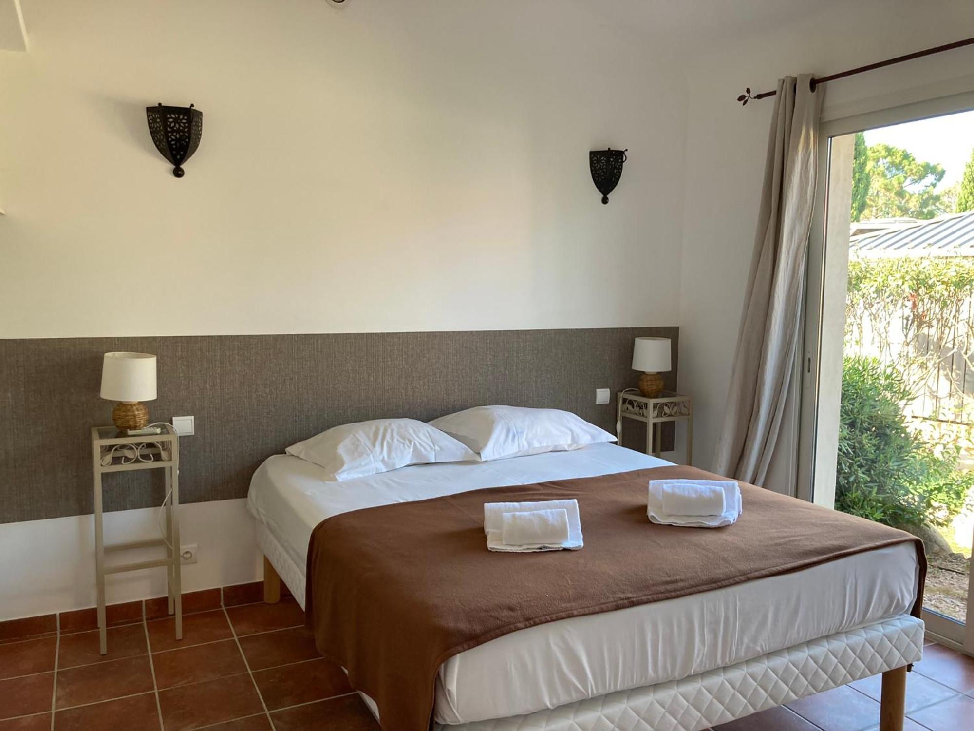 Villas Cala Corsa - 3 Et 4 Chambres - Cala Rossa Porto-Vecchio - Villas Entierement Climatisees Avec Piscine Chauffee Partagee Et Piscines Privees - Internet Gratuit 外观 照片