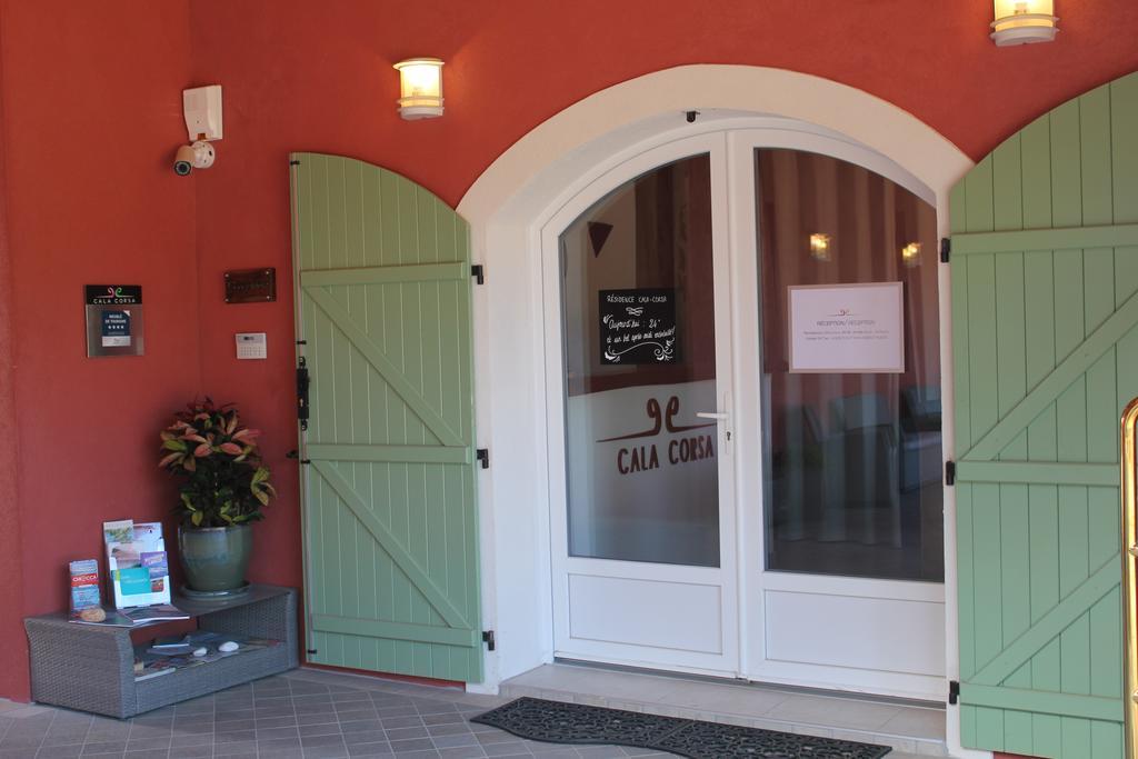 Villas Cala Corsa - 3 Et 4 Chambres - Cala Rossa Porto-Vecchio - Villas Entierement Climatisees Avec Piscine Chauffee Partagee Et Piscines Privees - Internet Gratuit 外观 照片