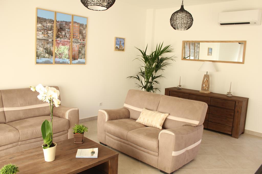 Villas Cala Corsa - 3 Et 4 Chambres - Cala Rossa Porto-Vecchio - Villas Entierement Climatisees Avec Piscine Chauffee Partagee Et Piscines Privees - Internet Gratuit 外观 照片